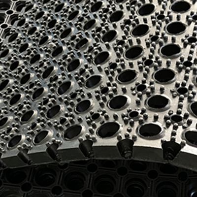 Drag Wear-Resistant Rubber Hole Mat with 8mm Thickness and 90x150cm Size for Kitchen Floor