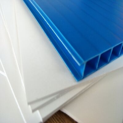 UV Stabilized Fire Retardant Anti Static Plastic Hollow Sheet dan PP Corrugated Twin Plastic Sheet