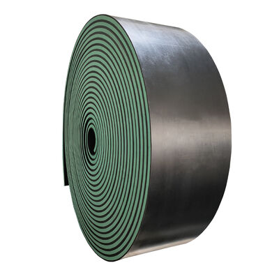 70 Shore A Hardness Rubber Skirting Board dengan 300% elongasi dan kekuatan tarik 2,5-6,0 MPa